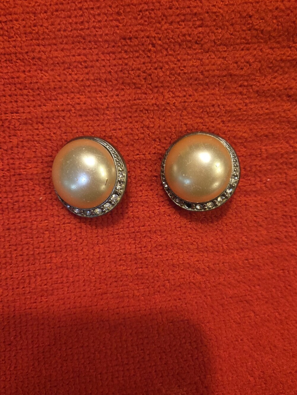 Vintage Faux Pearl Rhinestone Clip On Earrings Retro 1950s 1960s Costume Jewelry - Picture 5 of 8